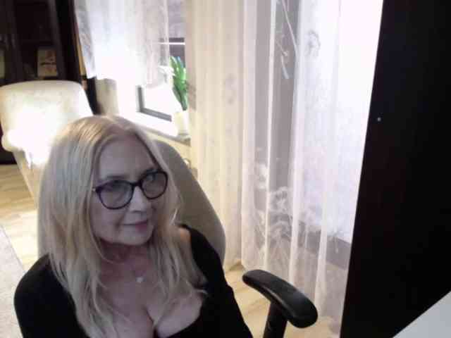 BlondeSofia