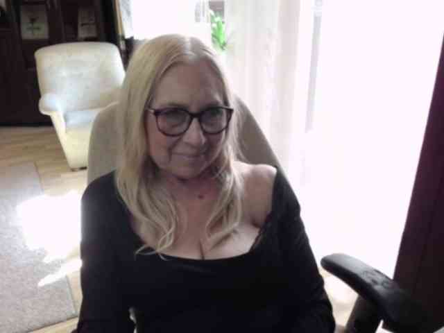 BlondeSofia