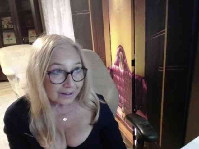 BlondeSofia