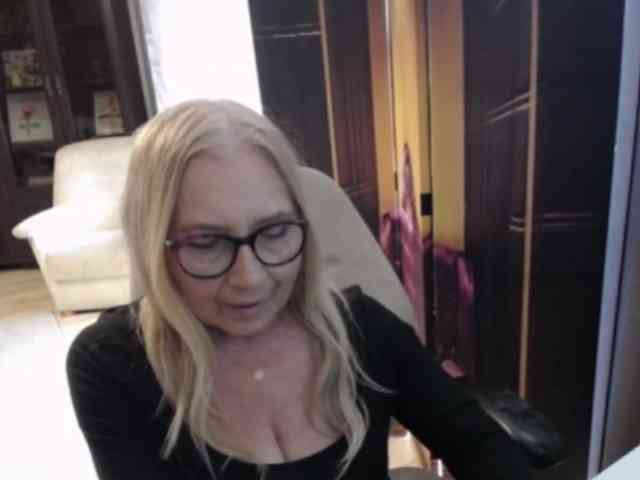 BlondeSofia