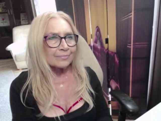 BlondeSofia