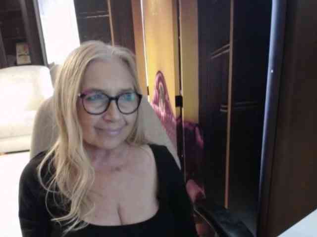 BlondeSofia