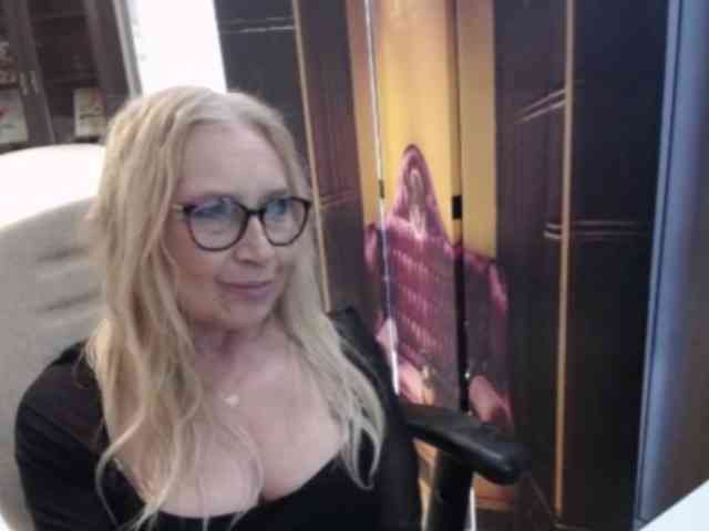 BlondeSofia