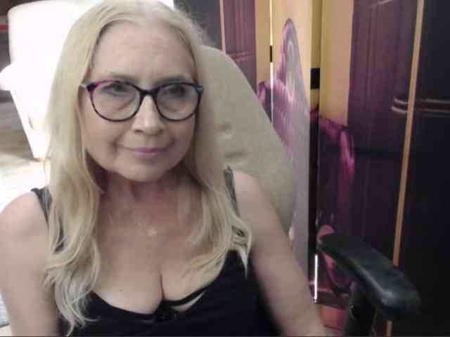 BlondeSofia BlondeSofia