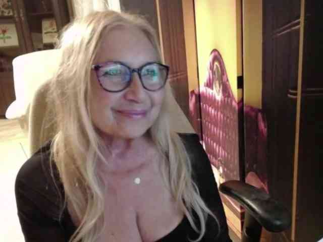 BlondeSofia