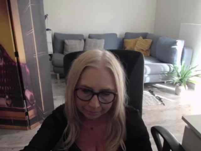 BlondeSofia Live Webcam on BongaCams