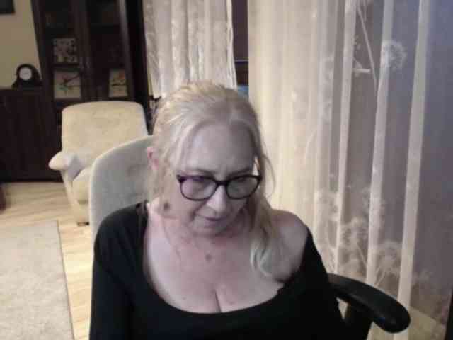 BlondeSofia Live Webcam on BongaCams