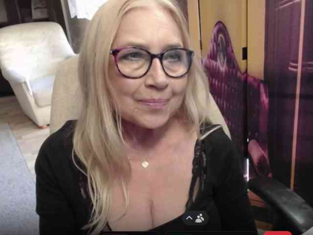 BlondeSofia