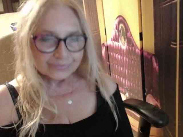 BlondeSofia