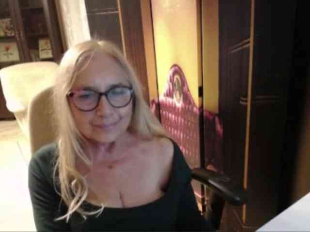 BlondeSofia