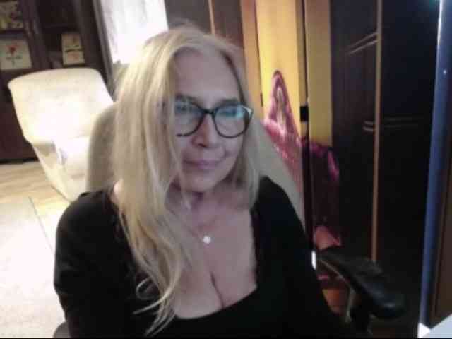 BlondeSofia