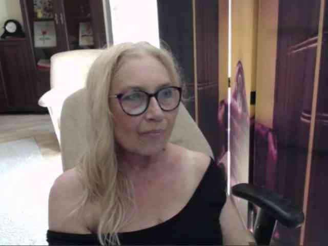 BlondeSofia