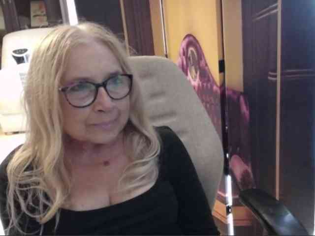 BlondeSofia