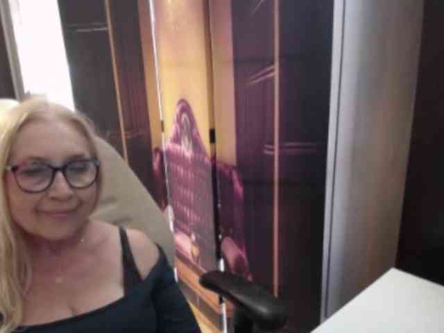 BlondeSofia Live Webcam on BongaCams