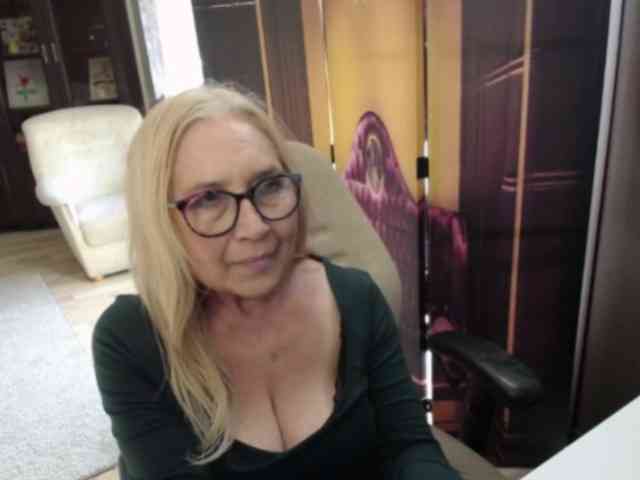 BlondeSofia