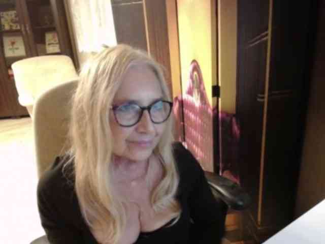 chat cam to cam BlondeSofia