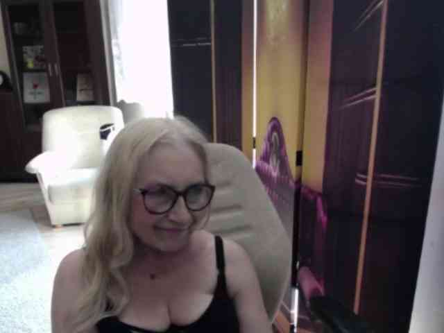BlondeSofia