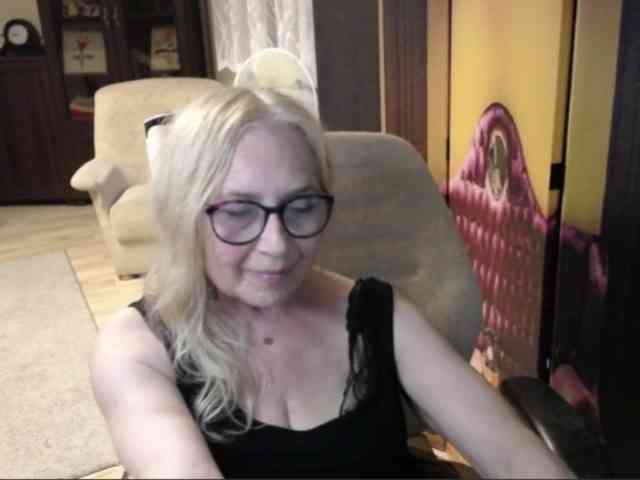 BlondeSofia