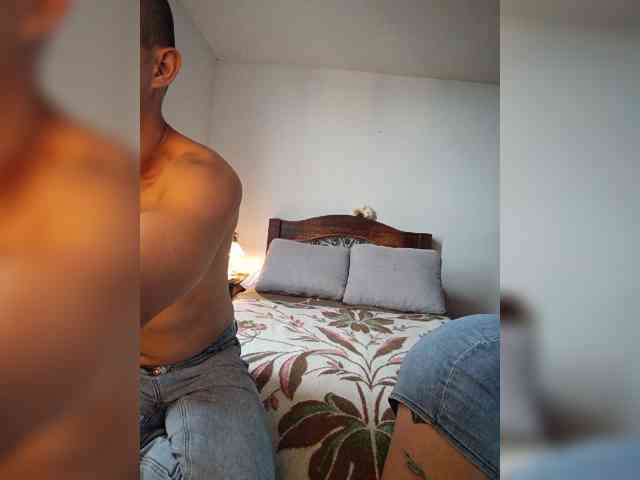 Andyzu Live Webcam on BongaCams