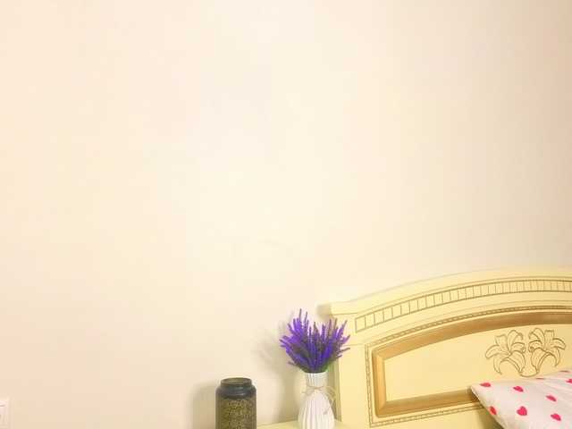 EnricaElis's BongaCams show and profile