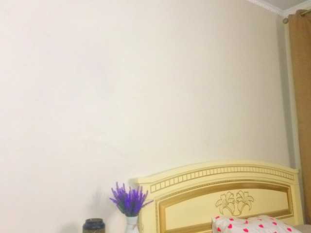 EnricaElis's BongaCams show and profile