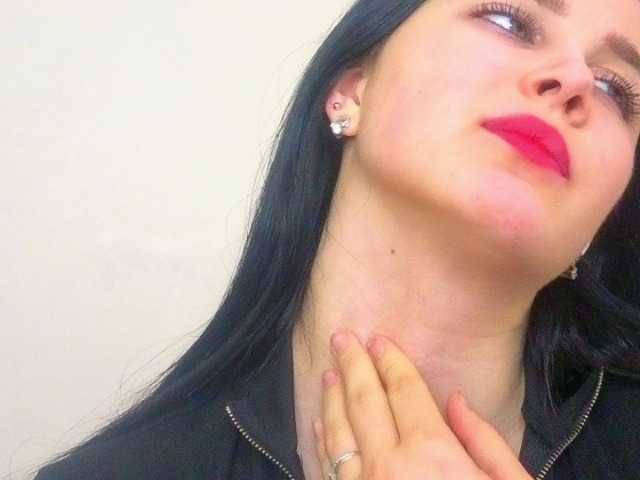 EnricaElis's BongaCams show and profile