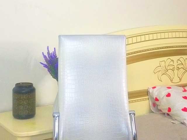 EnricaElis's BongaCams show and profile