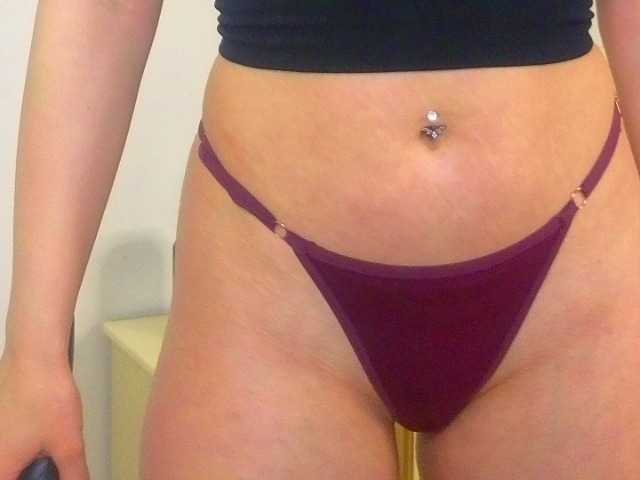 EnricaElis's BongaCams show and profile