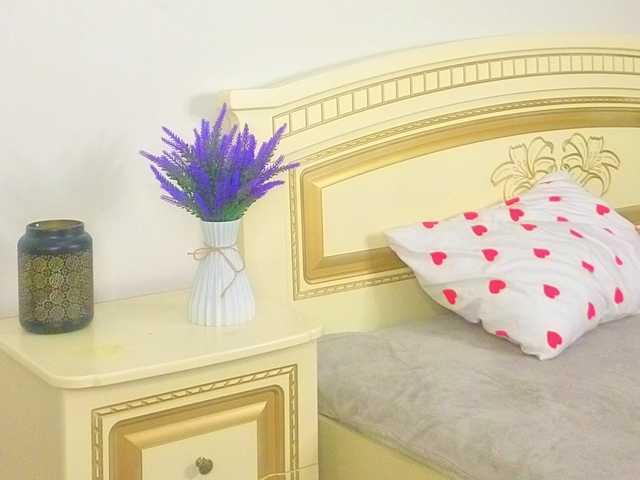 EnricaElis's BongaCams show and profile