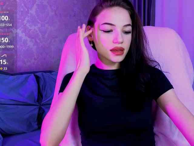 EmilyLuxxxury
