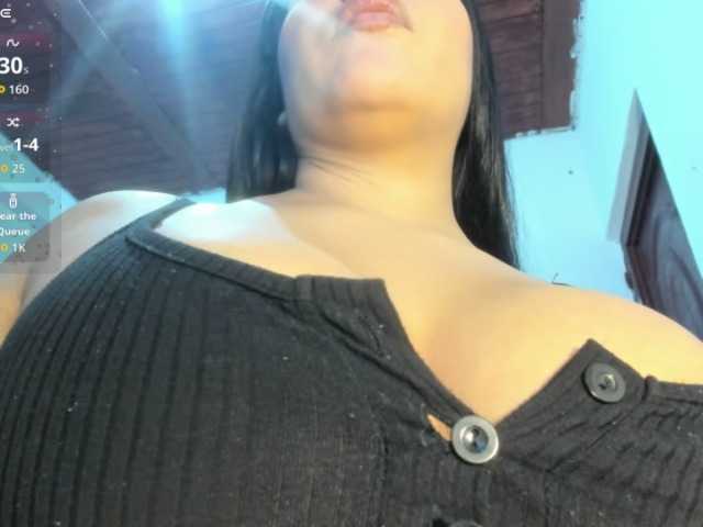 Marianadeepthoat live cam on BongaCams