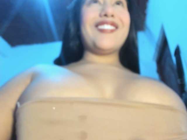 Marianadeepthoat, live now on BongaCams