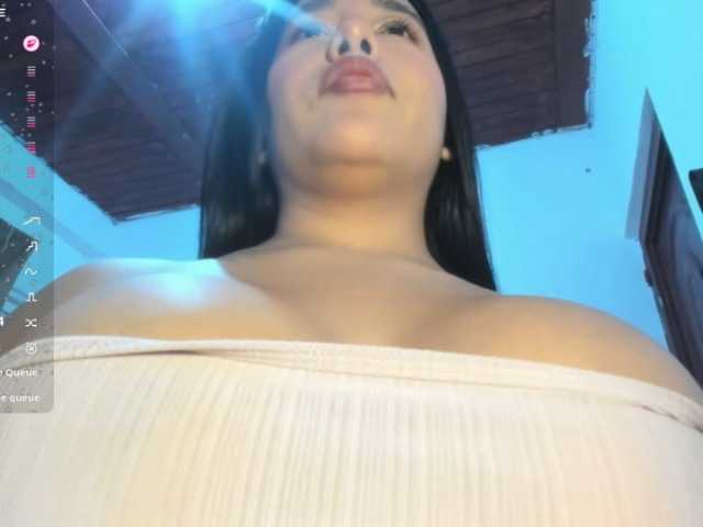 Marianadeepthoat live cam on BongaCams