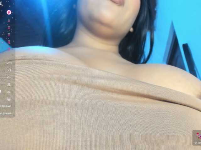 Marianadeepthoat live cam on BongaCams