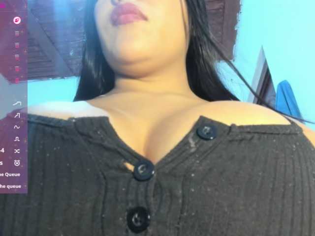 Marianadeepthoat live cam on BongaCams
