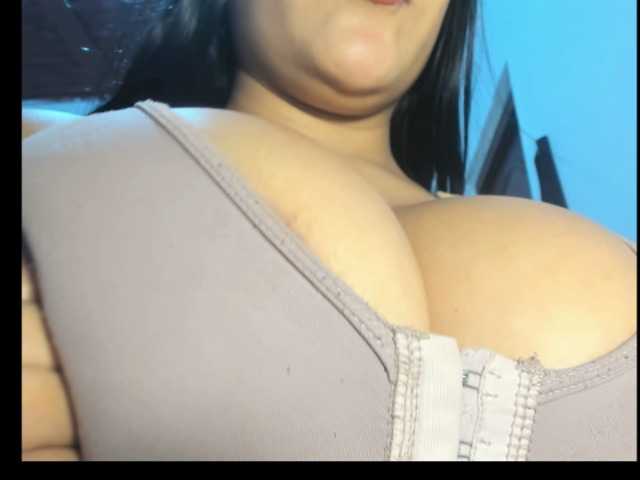Marianadeepthoat live webcam show