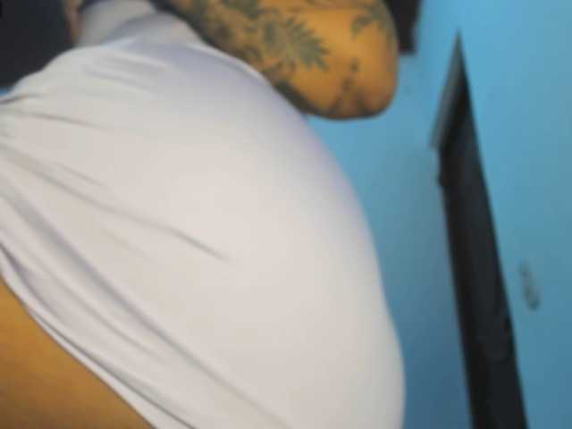 Marianadeepthoat live cam on BongaCams
