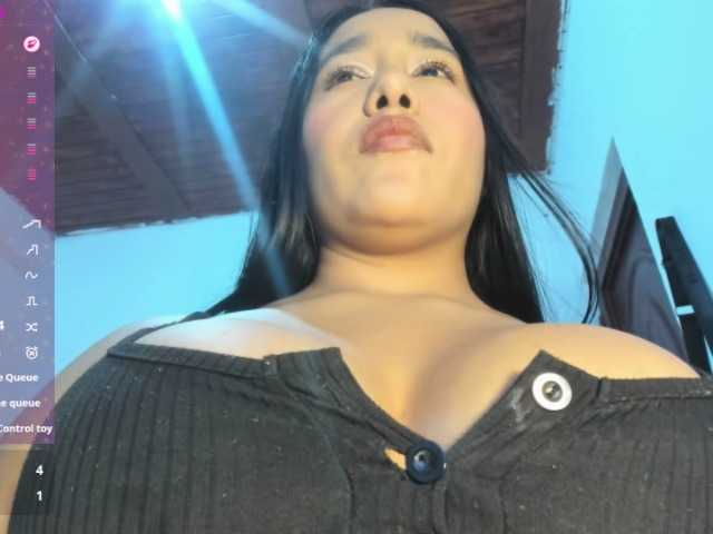 Marianadeepthoat live cam on BongaCams