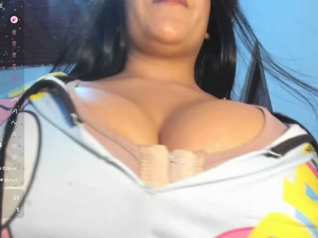 Marianadeepthoat live cam on BongaCams
