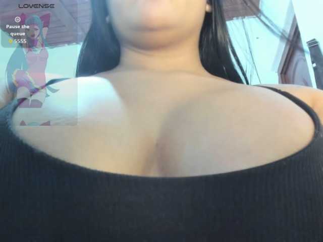 Marianadeepthoat live webcam show