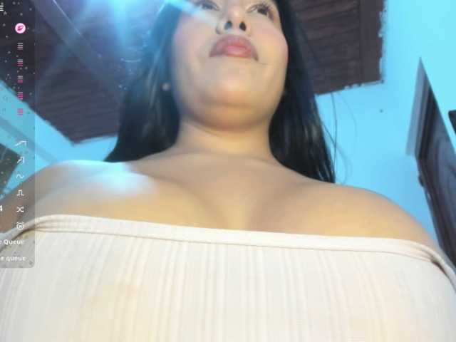 Marianadeepthoat live cam on BongaCams