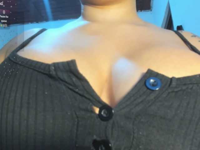 Marianadeepthoat live cam preview