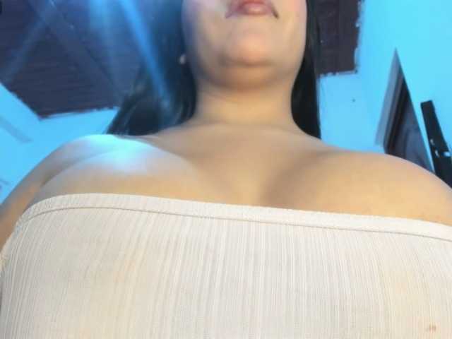 Marianadeepthoat live cam on BongaCams