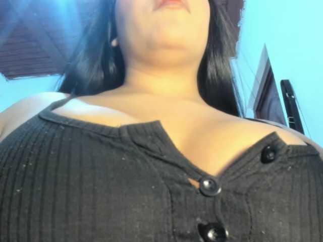 Marianadeepthoat live cam on BongaCams