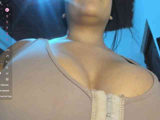 Marianadeepthoat webcam