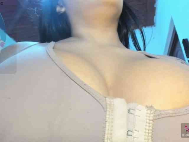 Marianadeepthoat Live Webcam on BongaCams