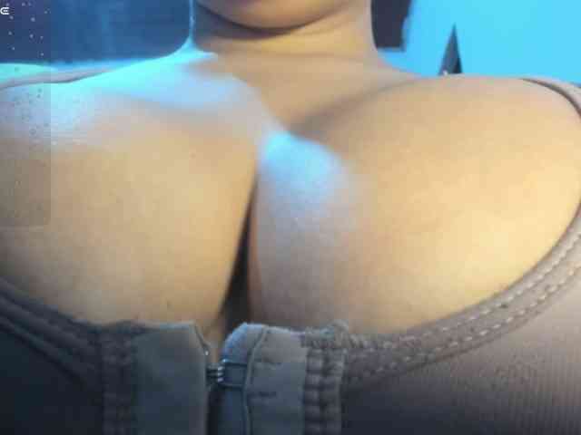 Marianadeepthoat webcam
