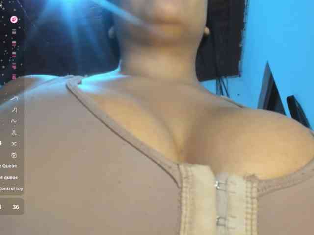 Marianadeepthoat webcam