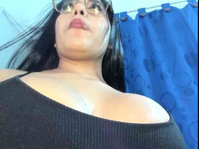 Marianadeepthoat webcam