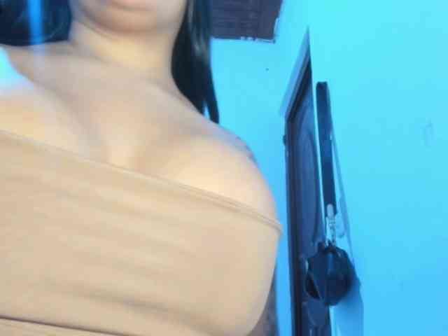 Marianadeepthoat webcam